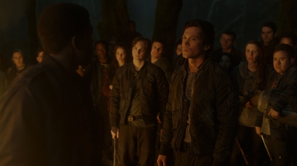 The 100 Season One Episode One Pilot Captures-985
