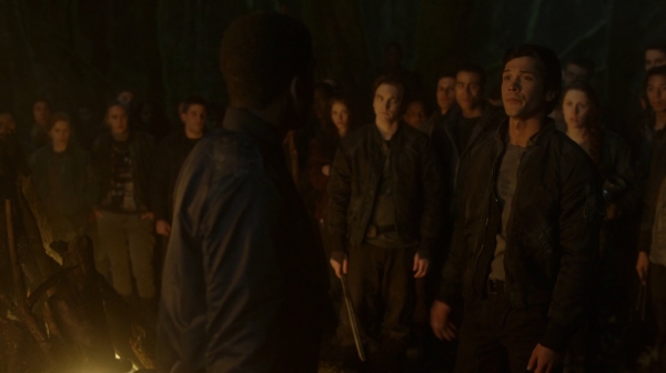 The 100 Season One Episode One Pilot Captures-978

