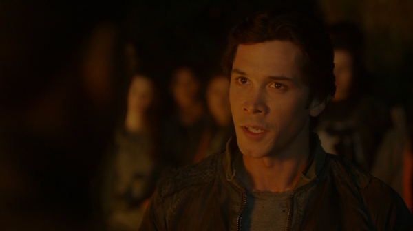 The 100 Season One Episode One Pilot Captures-957
