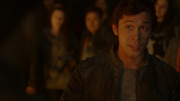 The 100 Season One Episode One Pilot Captures-940
