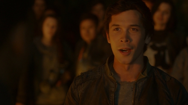 The 100 Season One Episode One Pilot Captures-929
