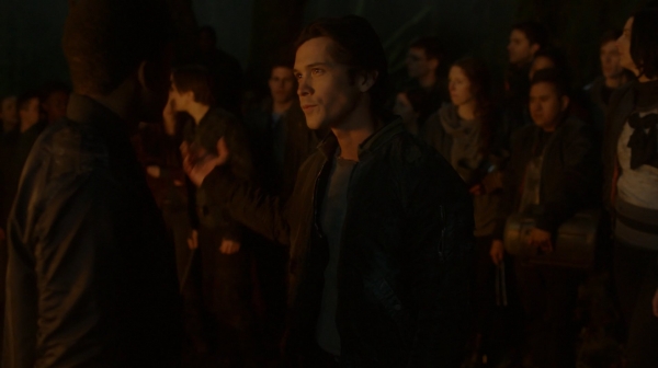 The 100 Season One Episode One Pilot Captures-926
