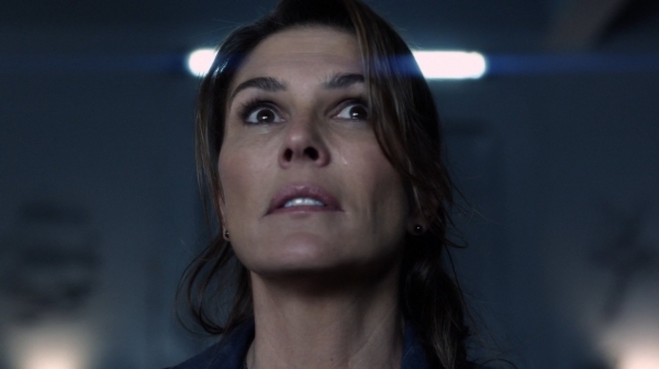 The 100 Season One Episode One Pilot Captures-737

