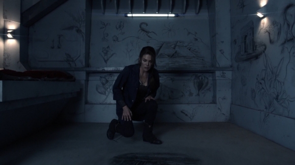 The 100 Season One Episode One Pilot Captures-715
