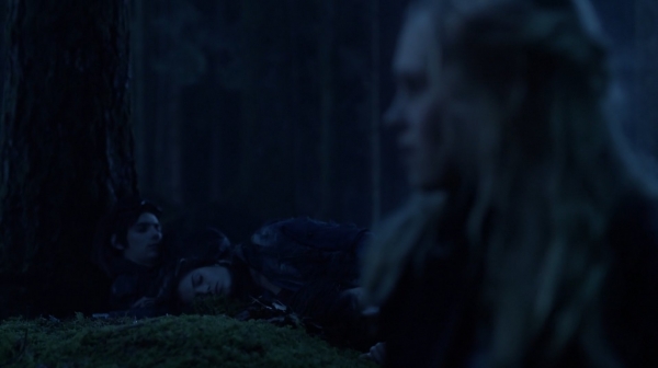 The 100 Season One Episode One Pilot Captures-670
