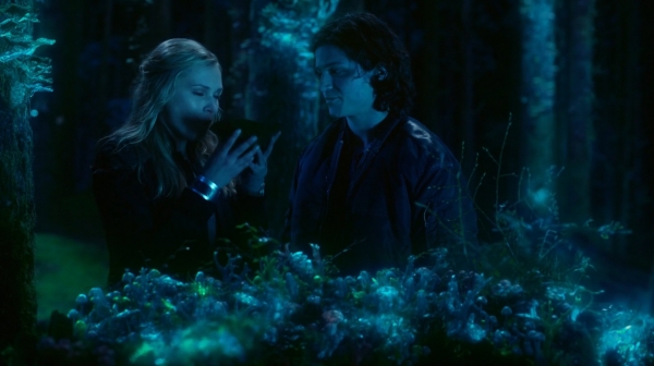 The 100 Season One Episode One Pilot Captures-608
