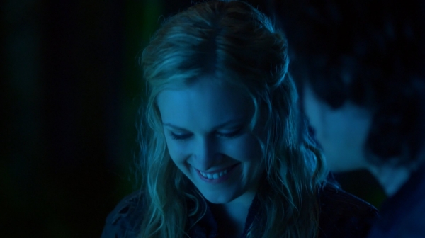 The 100 Season One Episode One Pilot Captures-599
