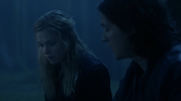 The 100 Season One Episode One Pilot Captures-579

