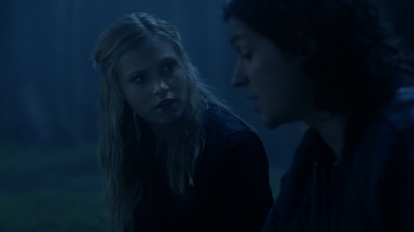 The 100 Season One Episode One Pilot Captures-575
