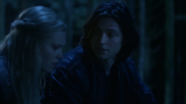 The 100 Season One Episode One Pilot Captures-569

