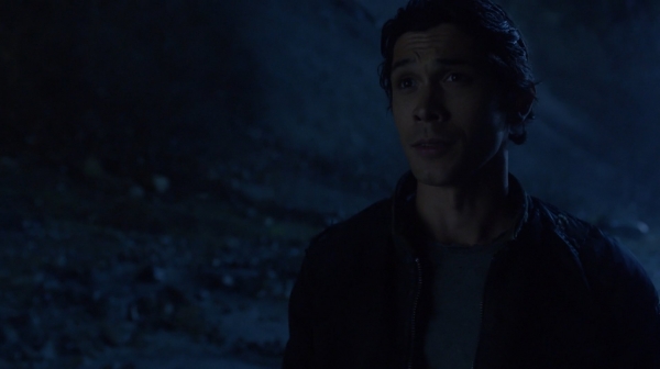 The 100 Season One Episode One Pilot Captures-440
