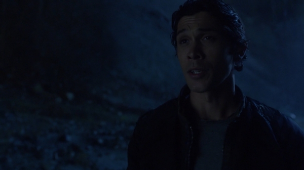 The 100 Season One Episode One Pilot Captures-438
