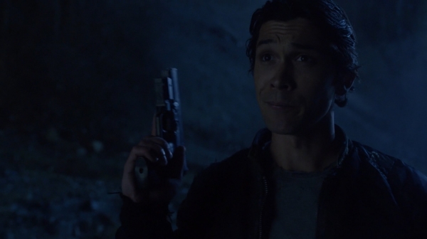 The 100 Season One Episode One Pilot Captures-437
