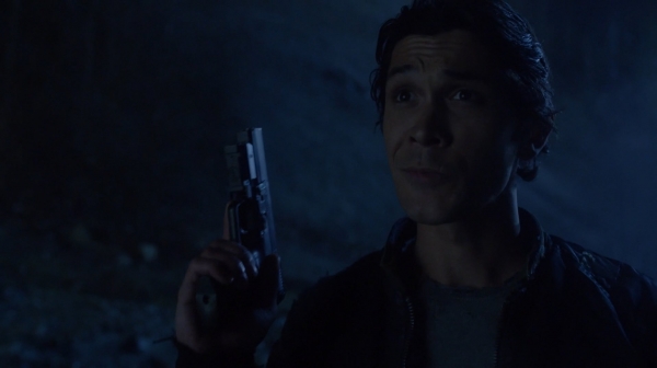 The 100 Season One Episode One Pilot Captures-436
