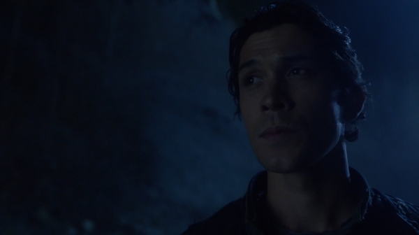 The 100 Season One Episode One Pilot Captures-429
