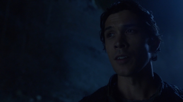 The 100 Season One Episode One Pilot Captures-428
