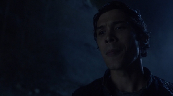 The 100 Season One Episode One Pilot Captures-418
