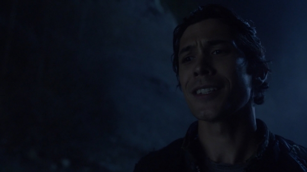 The 100 Season One Episode One Pilot Captures-416
