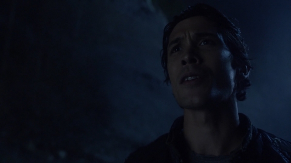 The 100 Season One Episode One Pilot Captures-415
