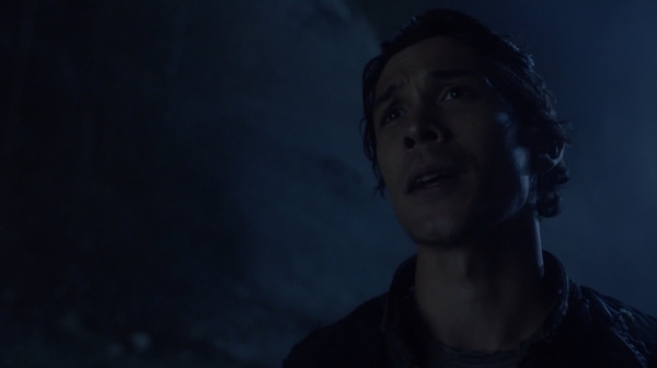 The 100 Season One Episode One Pilot Captures-408
