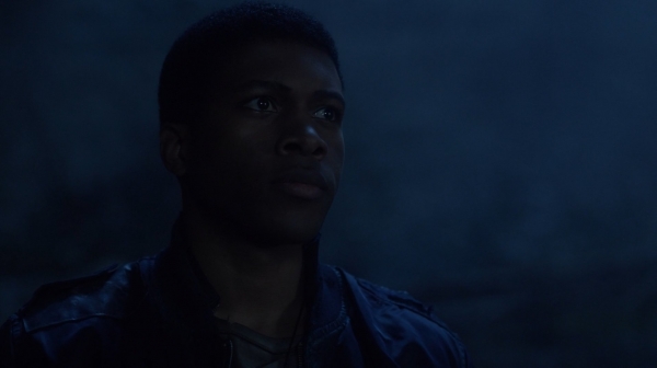 The 100 Season One Episode One Pilot Captures-399
