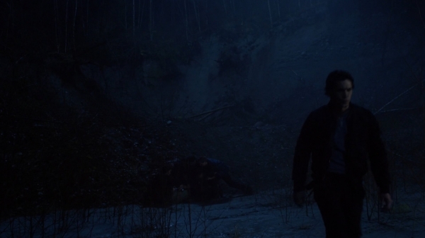 The 100 Season One Episode One Pilot Captures-356
