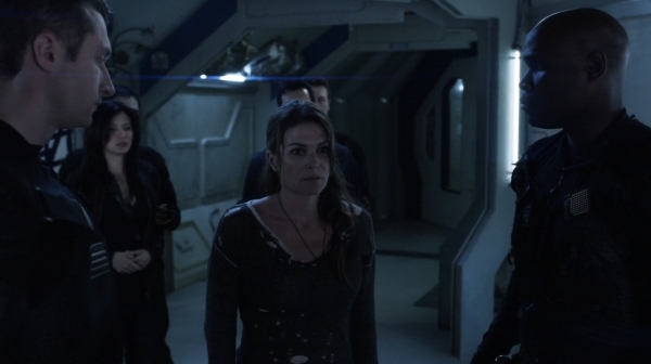The 100 Season One Episode One Pilot Captures-300
