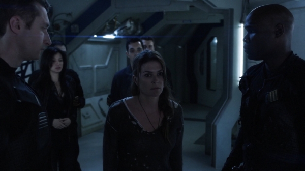 The 100 Season One Episode One Pilot Captures-299
