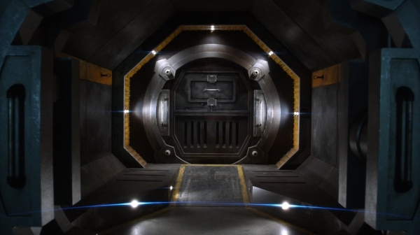 The 100 Season One Episode One Pilot Captures-288
