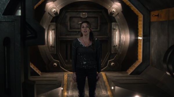The 100 Season One Episode One Pilot Captures-253
