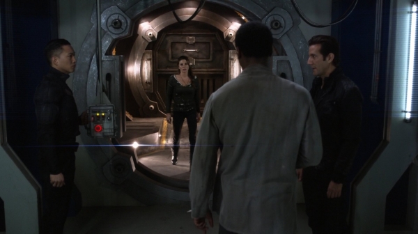 The 100 Season One Episode One Pilot Captures-208
