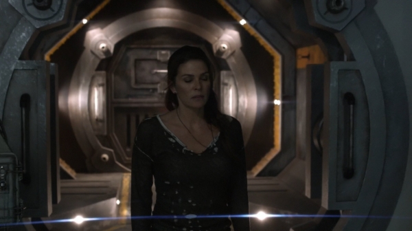 The 100 Season One Episode One Pilot Captures-204
