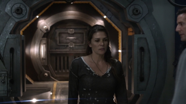 The 100 Season One Episode One Pilot Captures-203
