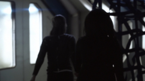The 100 Season One Episode One Pilot Captures-186
