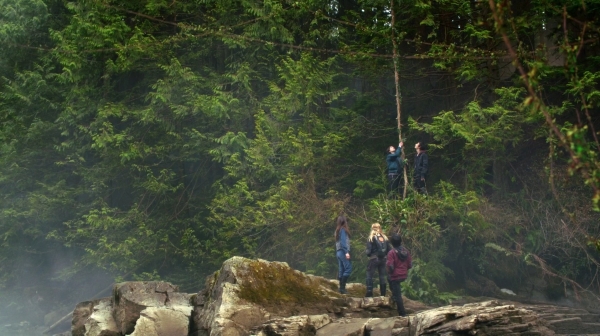 The 100 Season One Episode One Pilot Captures-179
