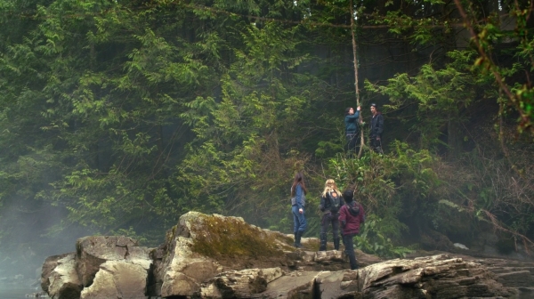 The 100 Season One Episode One Pilot Captures-176
