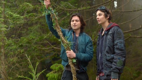 The 100 Season One Episode One Pilot Captures-169
