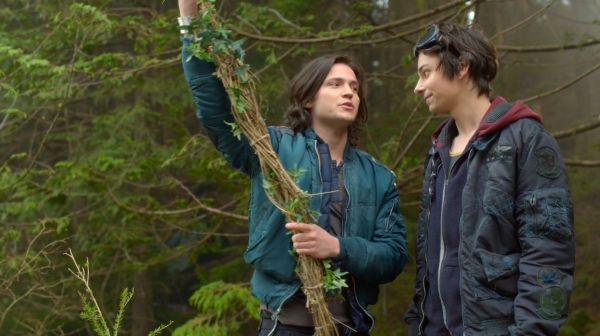 The 100 Season One Episode One Pilot Captures-165
