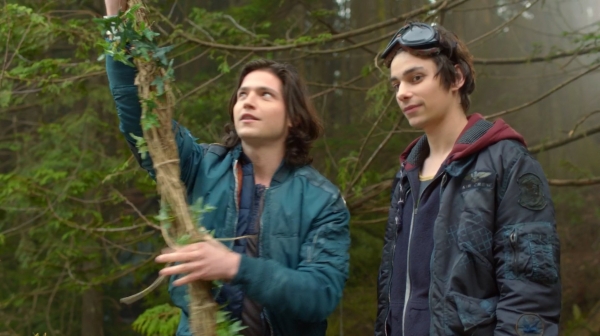 The 100 Season One Episode One Pilot Captures-161
