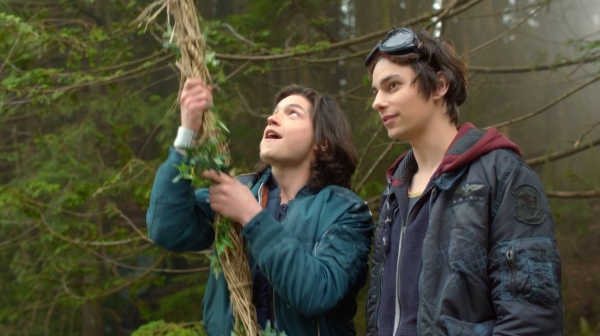 The 100 Season One Episode One Pilot Captures-159
