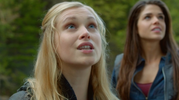The 100 Season One Episode One Pilot Captures-156
