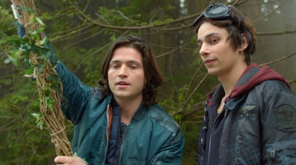 The 100 Season One Episode One Pilot Captures-153
