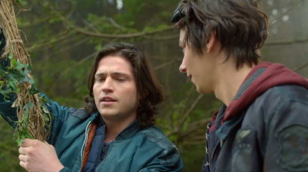 The 100 Season One Episode One Pilot Captures-143
