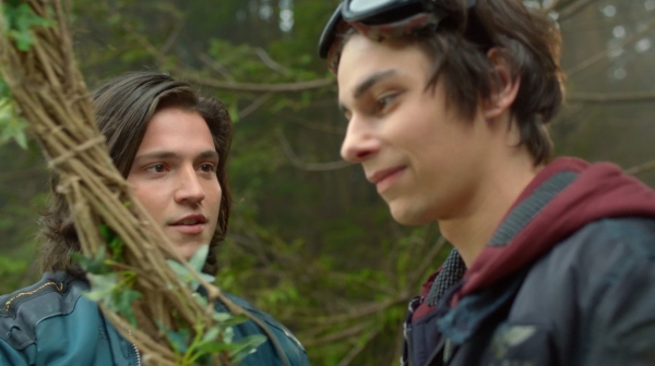 The 100 Season One Episode One Pilot Captures-137
