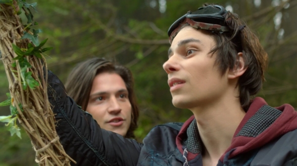 The 100 Season One Episode One Pilot Captures-120
