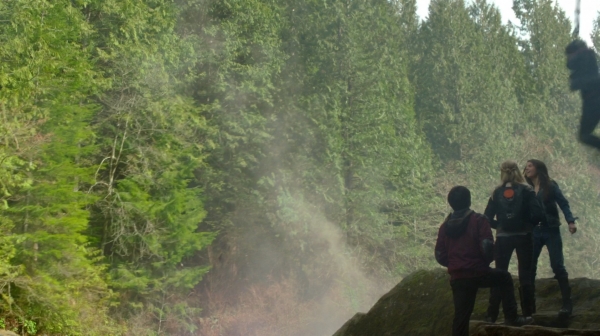The 100 Season One Episode One Pilot Captures-101
