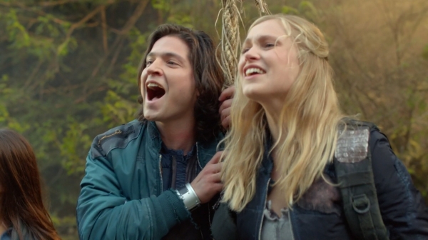 The 100 Season One Episode One Pilot Captures-75
