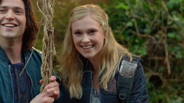 The 100 Season One Episode One Pilot Captures-69
