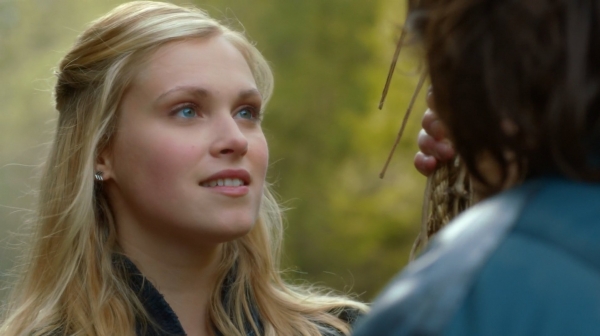 The 100 Season One Episode One Pilot Captures-51
