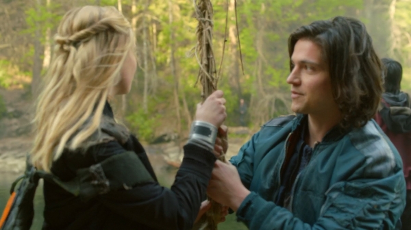 The 100 Season One Episode One Pilot Captures-38
